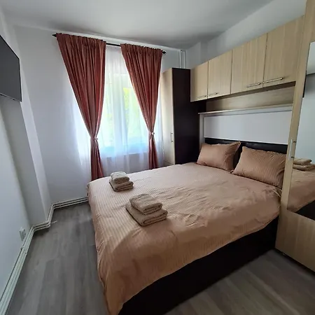 Apartment Romanescu One *