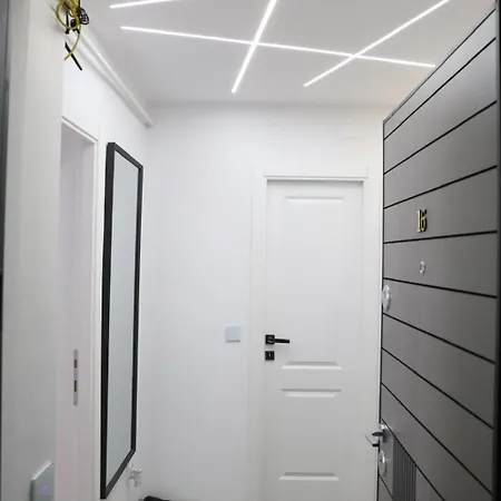 Apartment Romanescu One