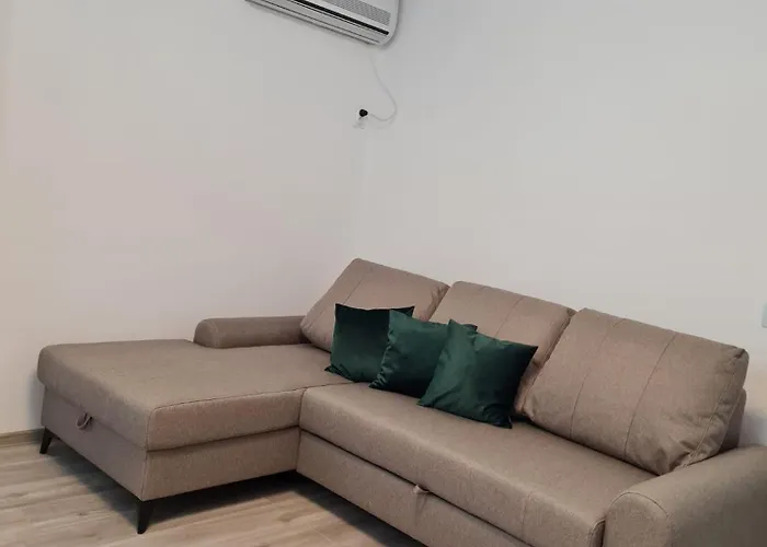 Апартаменты Romanescu One Крайова