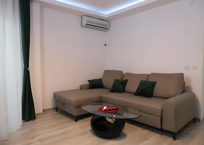 Romanescu One Апартаменты *